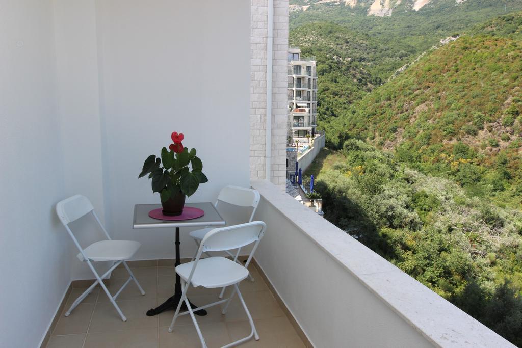 Guest House Ugljevarevic بودفا المظهر الخارجي الصورة
